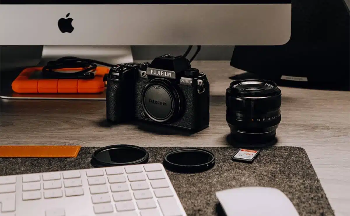 cameras for street photography entry